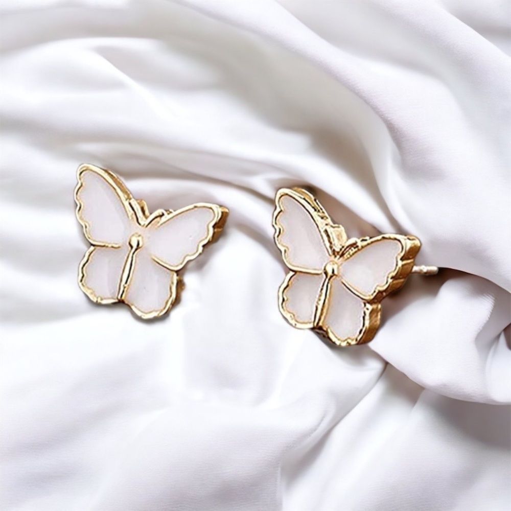 Tiny Petite beautiful pearl-colored butterfly earrings. - Picture 3 of 9